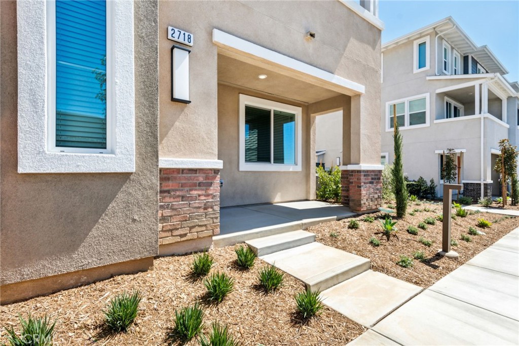 2718 Crozier Court