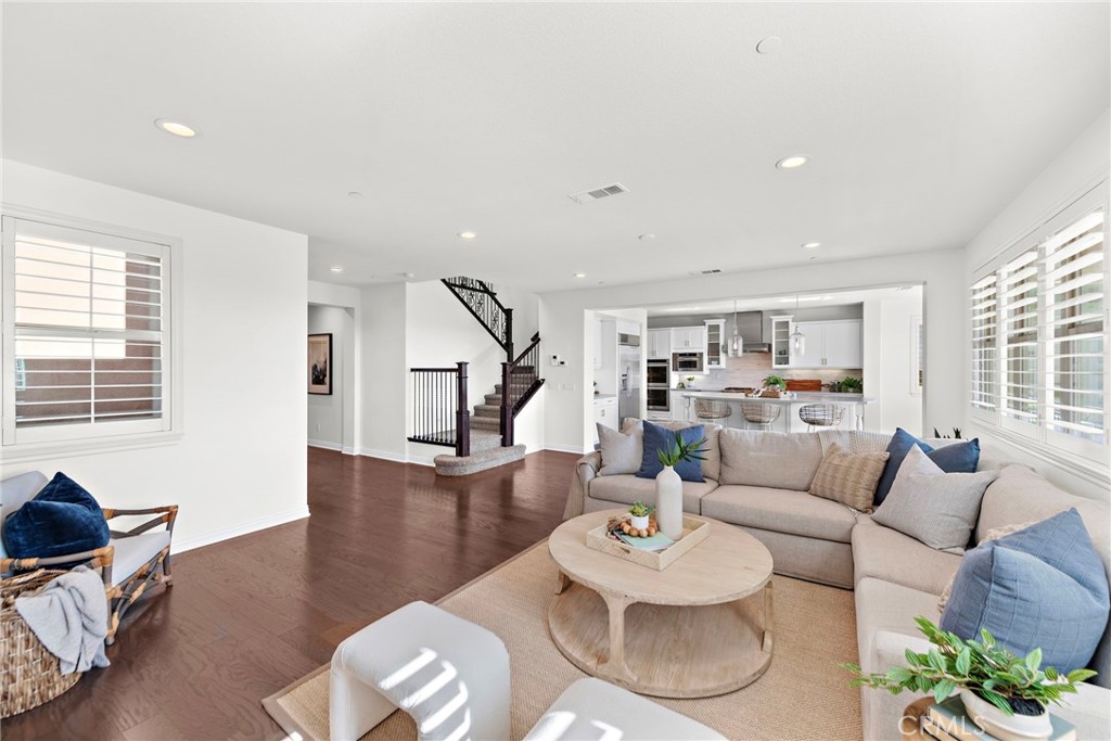 8 Corazon Street