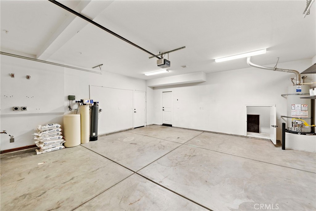 8 Corazon Street