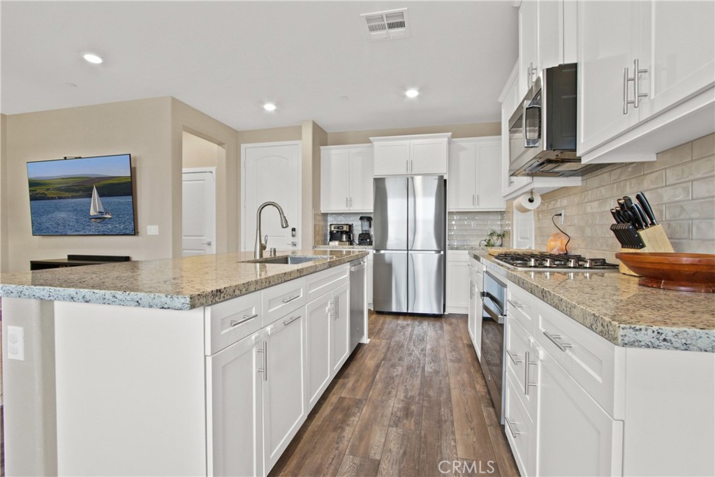 3285 S Cantona Paseo