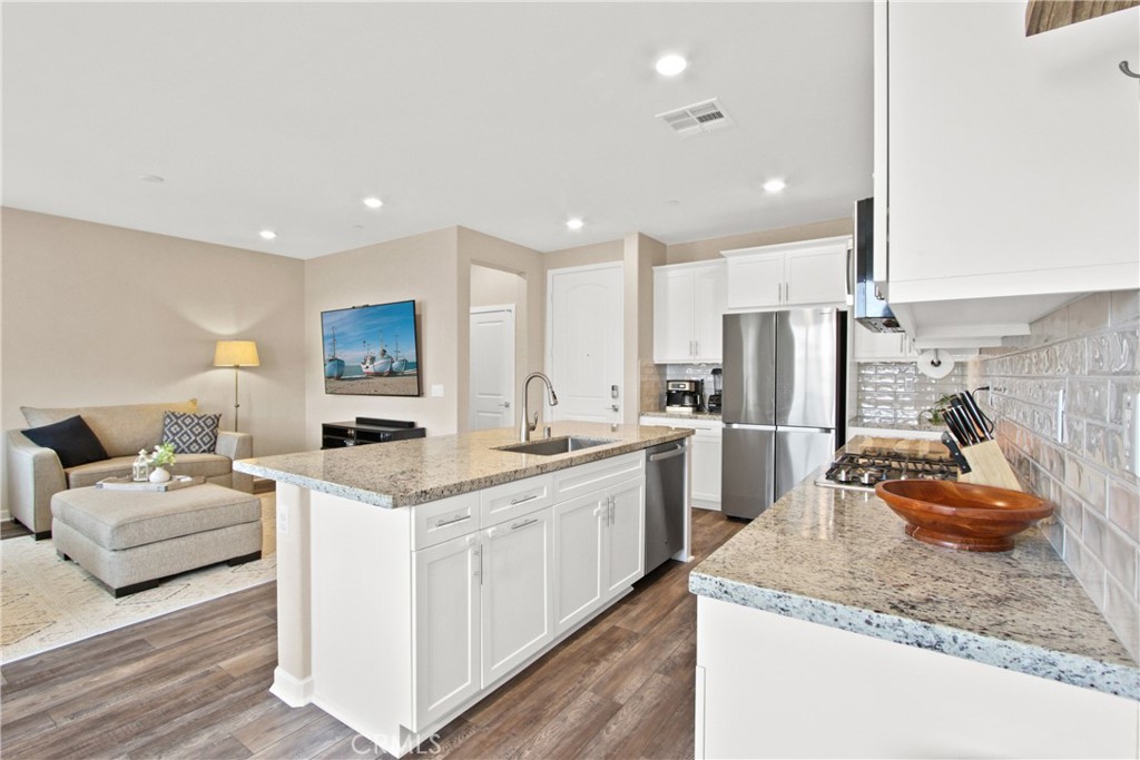 3285 S Cantona Paseo