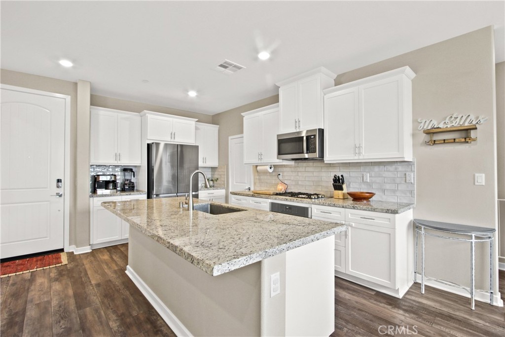 3285 S Cantona Paseo