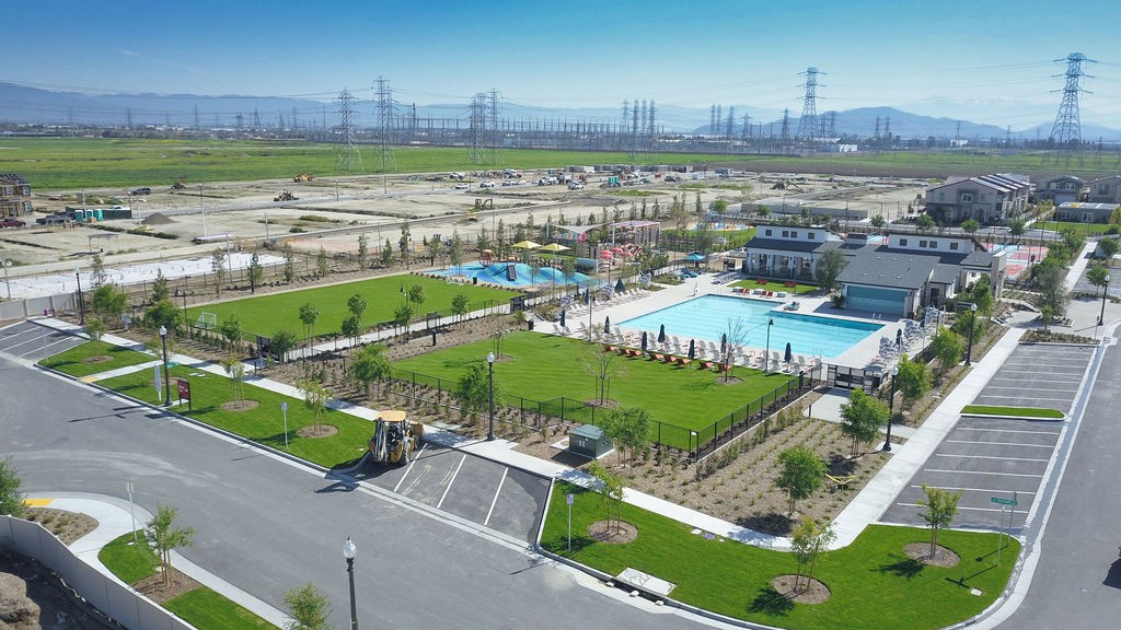 4104 S WILDFLAX PASEO #93