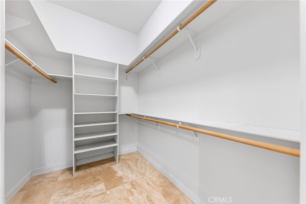 590 S Falling Star Drive