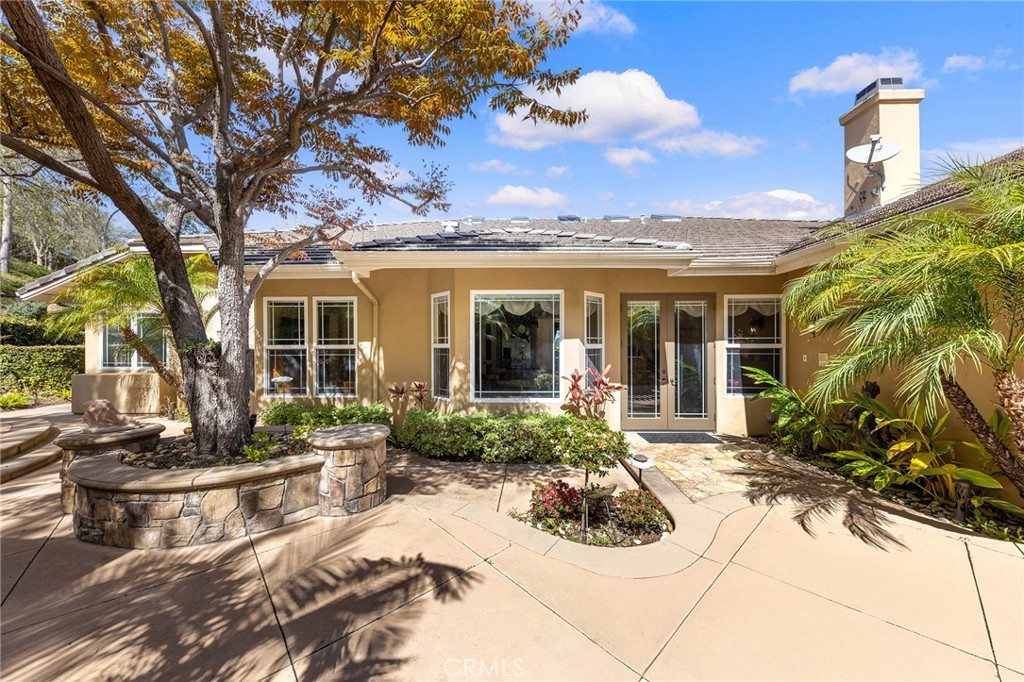 590 S Falling Star Drive