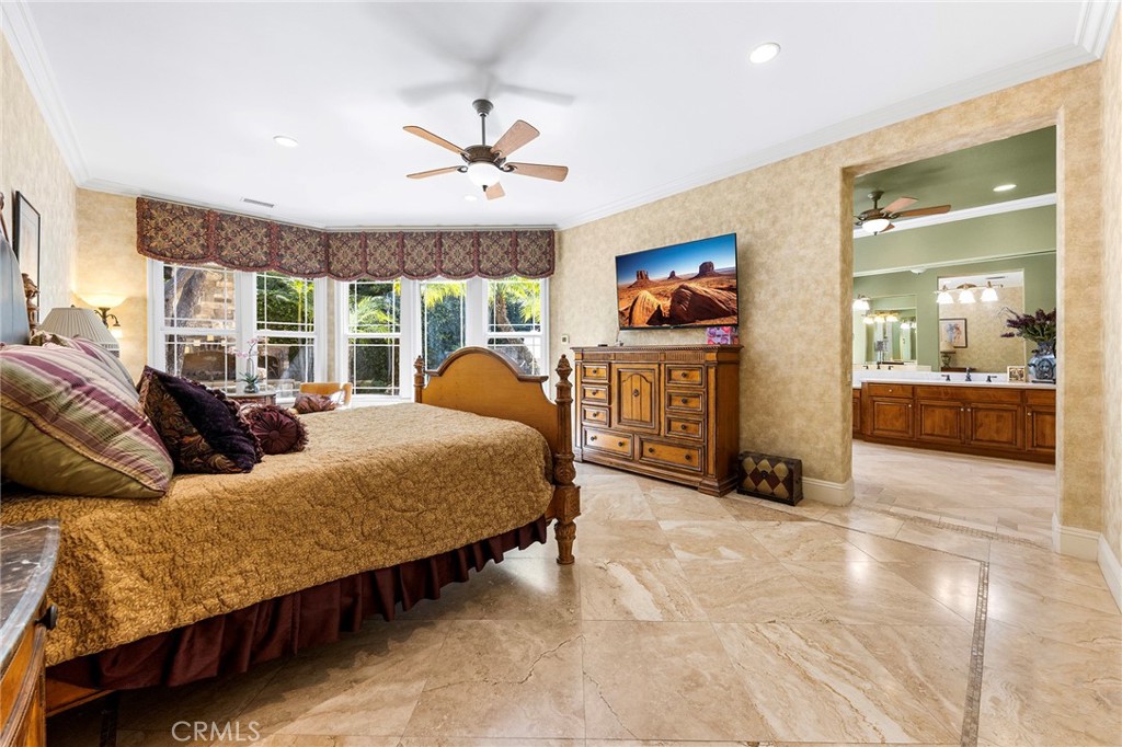 590 S Falling Star Drive