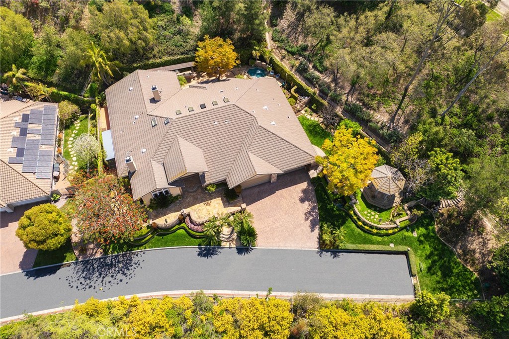 590 S Falling Star Drive