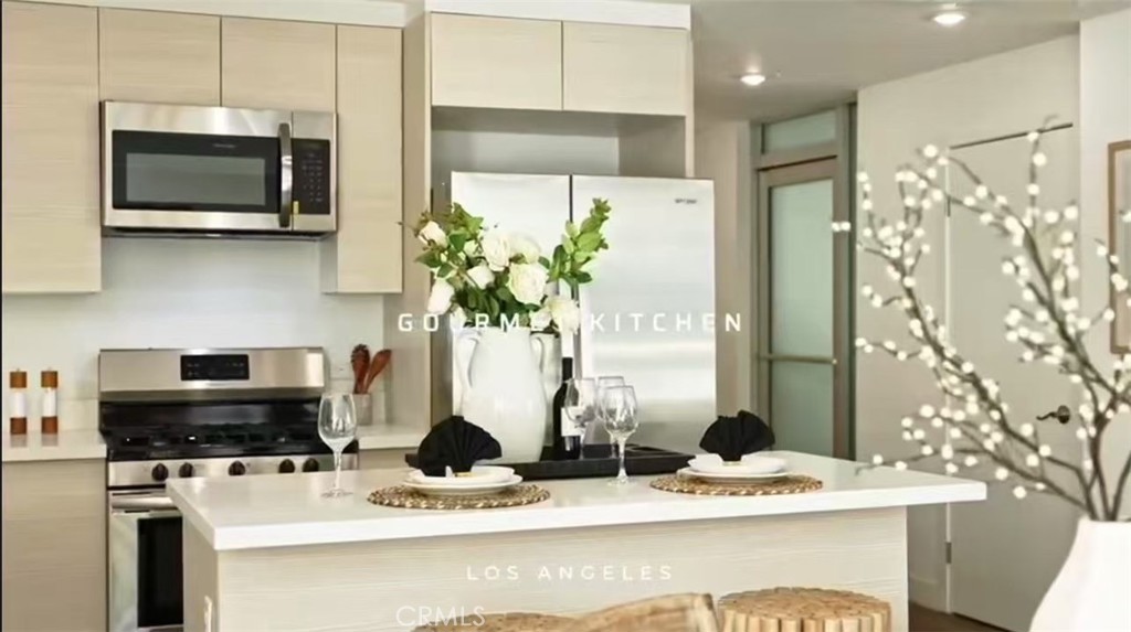 1245 N New Hampshire Avenue 2