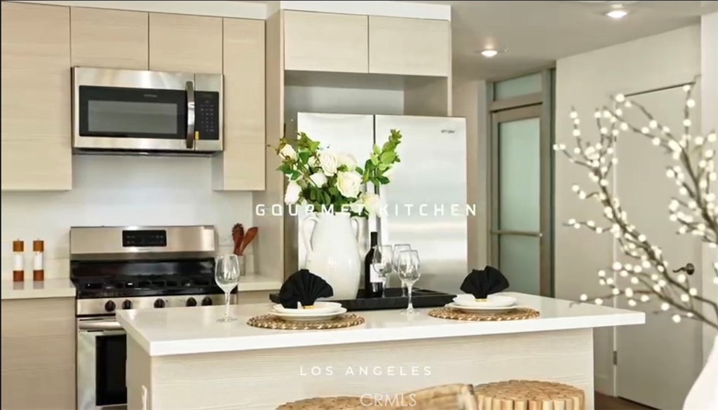 1245 N New Hampshire Avenue 3