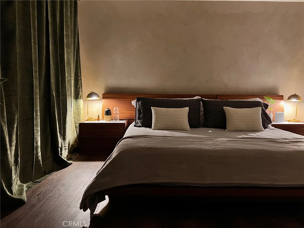 1245 N New Hampshire Avenue 4