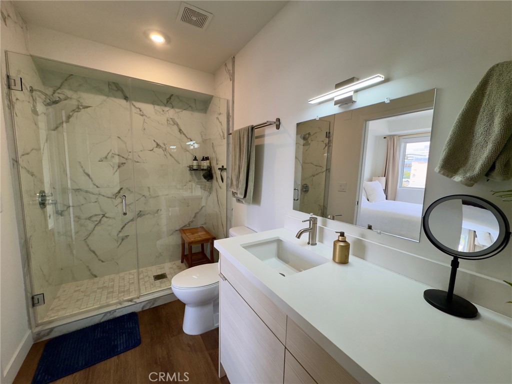 1245 N New Hampshire Avenue 4