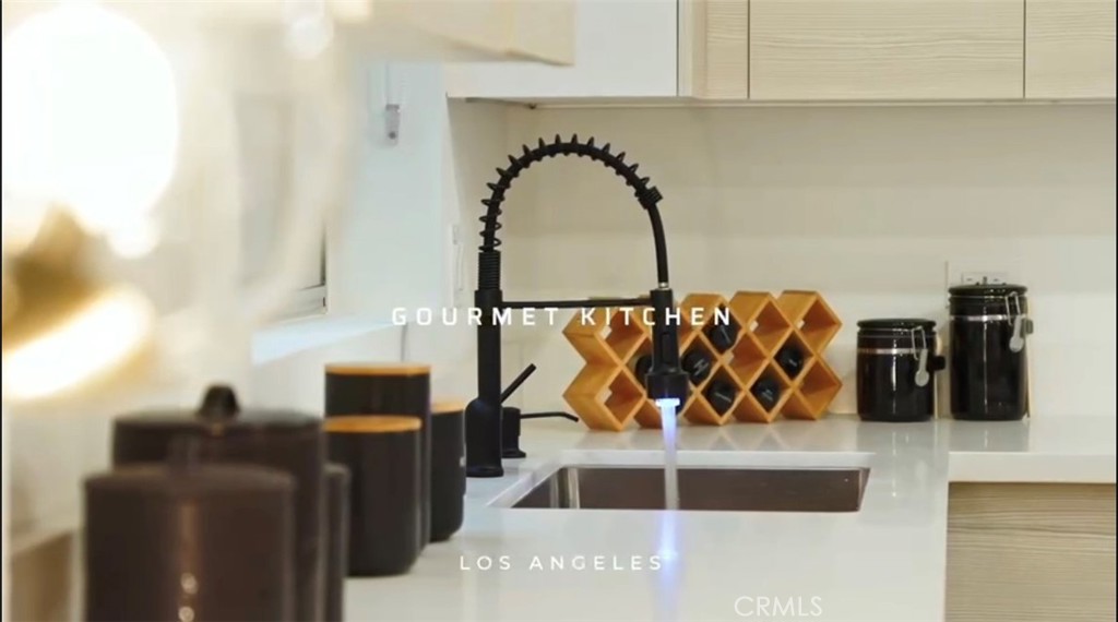 1245 N New Hampshire Avenue 6