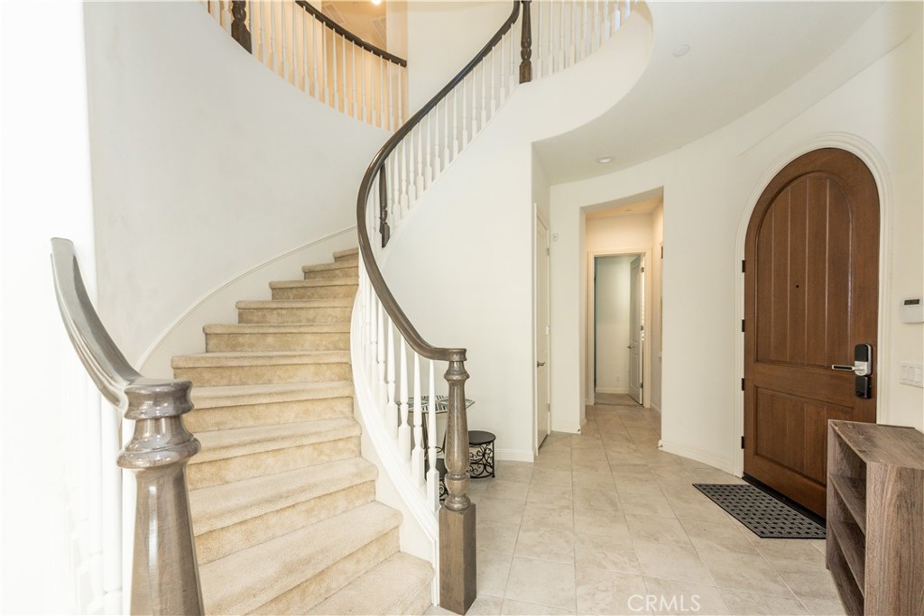 198 Pinnacle Drive