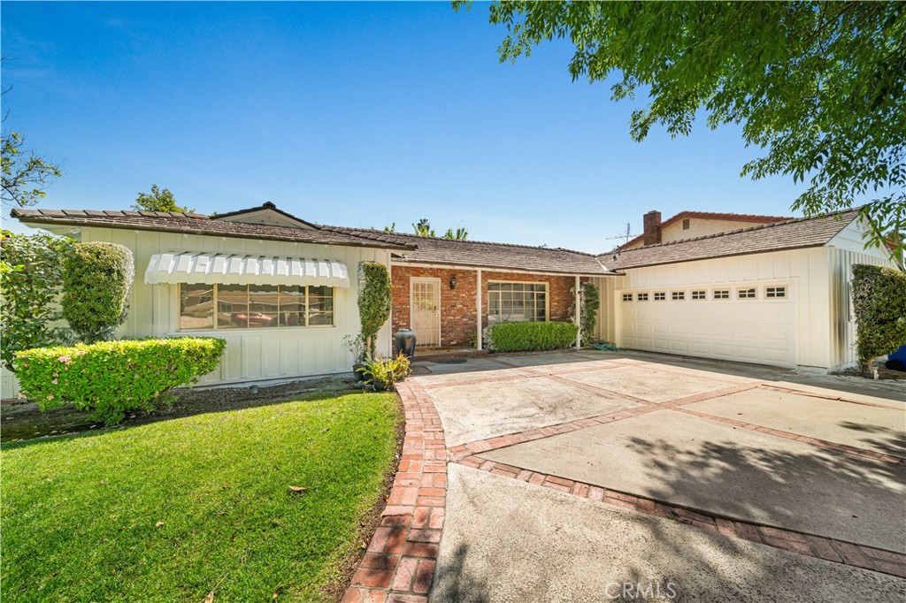 6320 Longmont Avenue