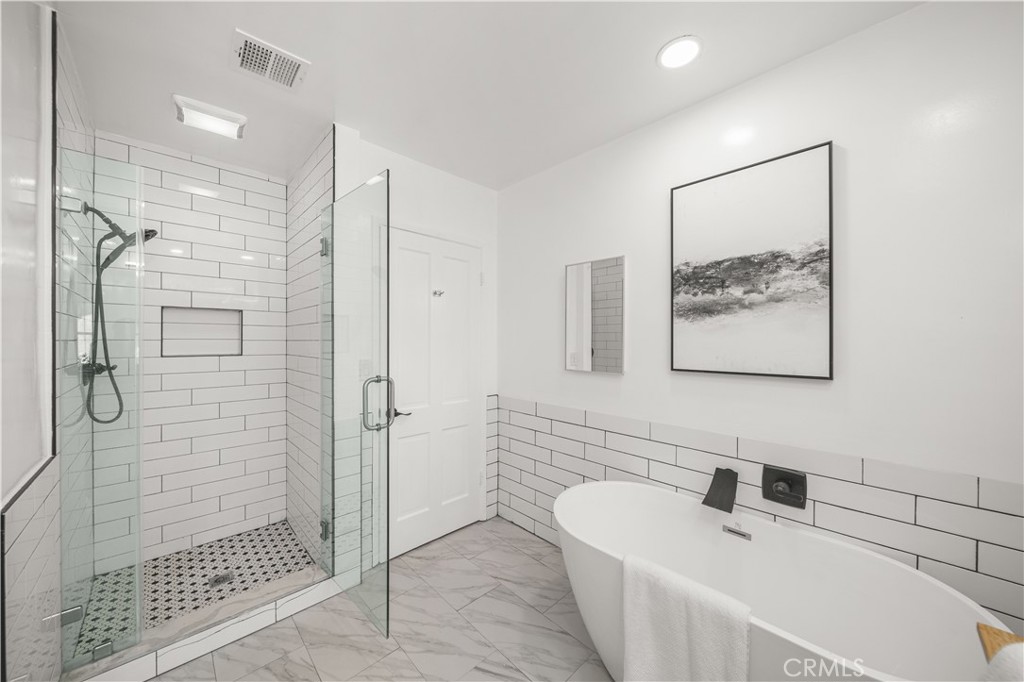 6320 Longmont Avenue