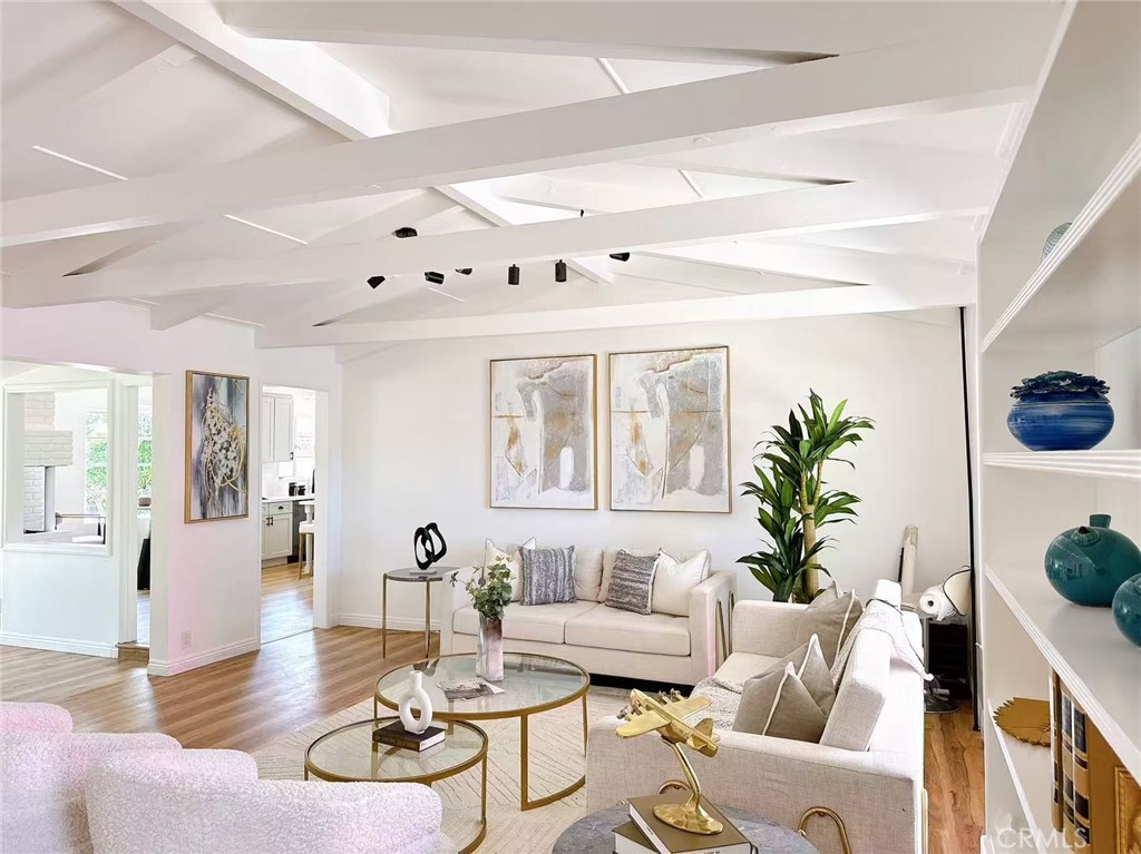 6320 Longmont Avenue