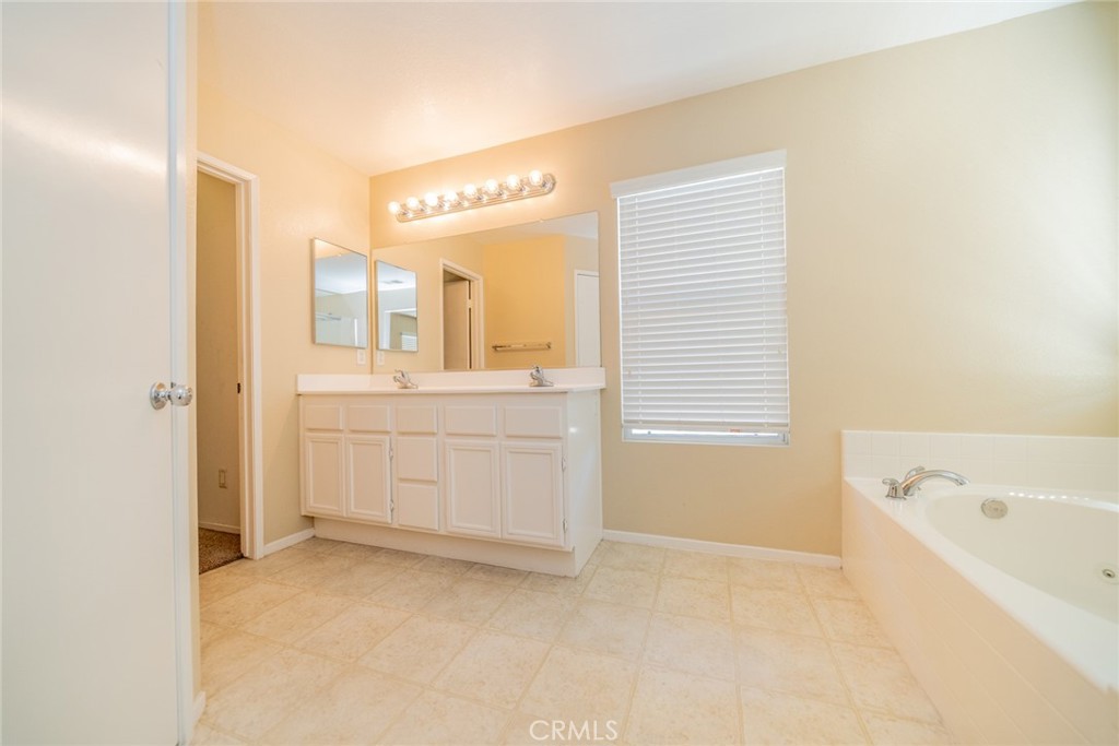 32057 Meadow Wood Lane