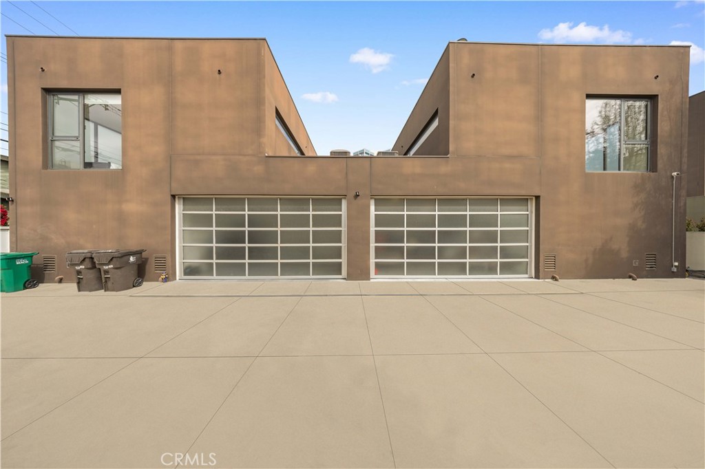 9 Temple Ave Avenue