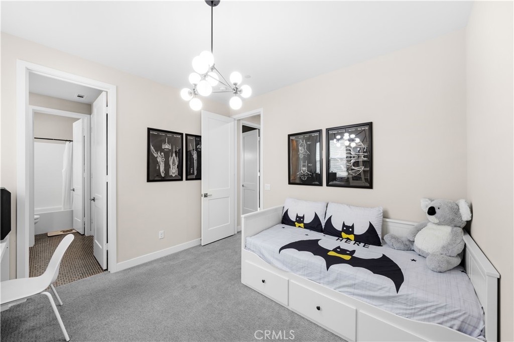 545 Serrano Summit Drive