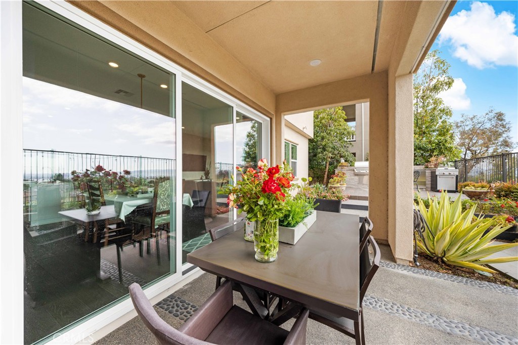 545 Serrano Summit Drive