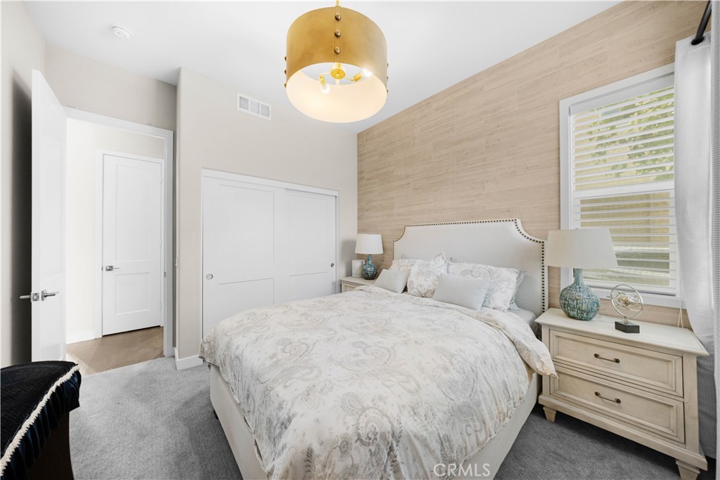 545 Serrano Summit Drive