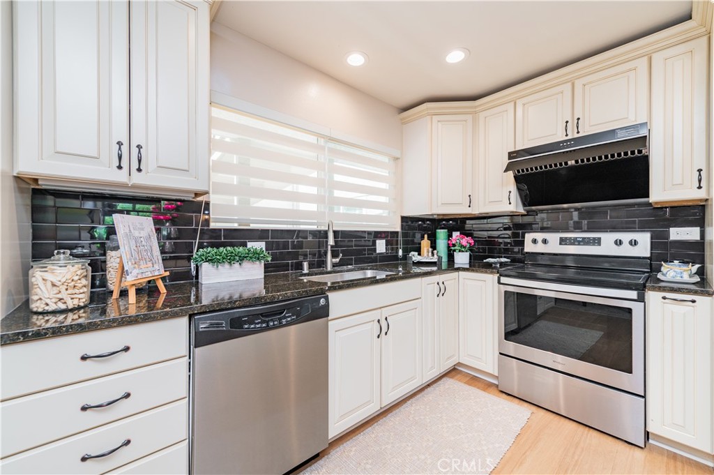 3438 Bahia Blanca W B