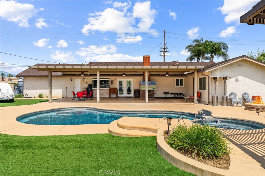 15590 Pomona Rincon Road