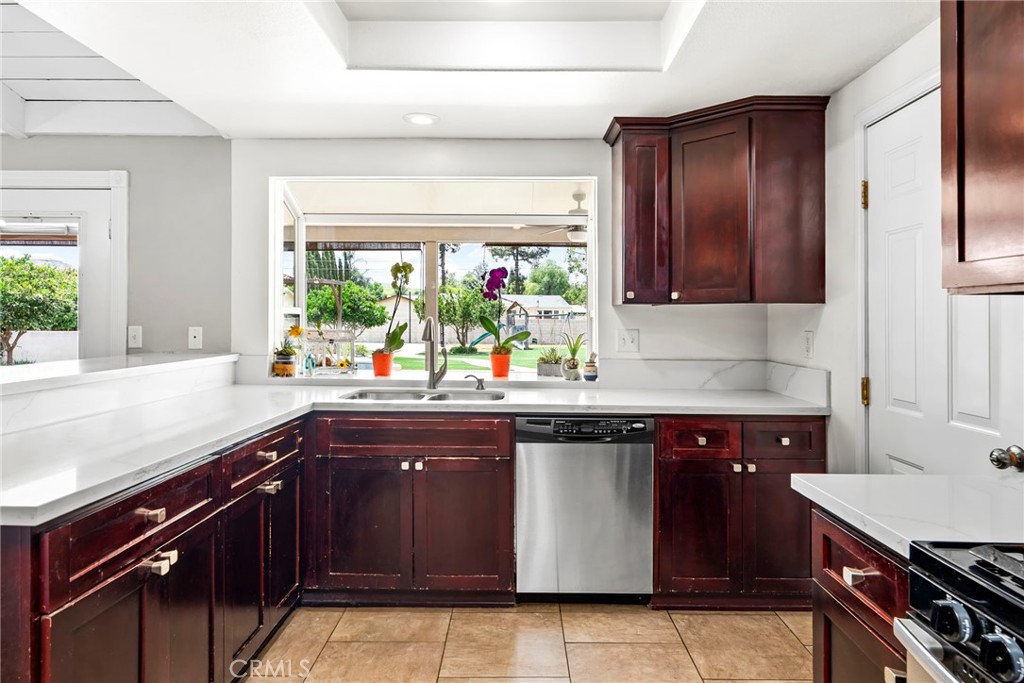 15590 Pomona Rincon Road