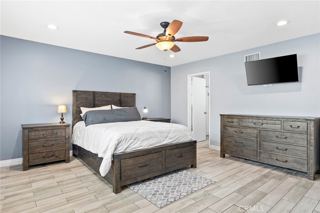 15590 Pomona Rincon Road