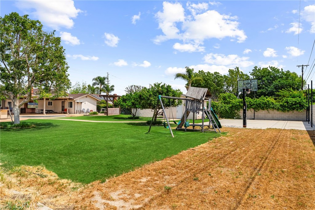 15590 Pomona Rincon Road