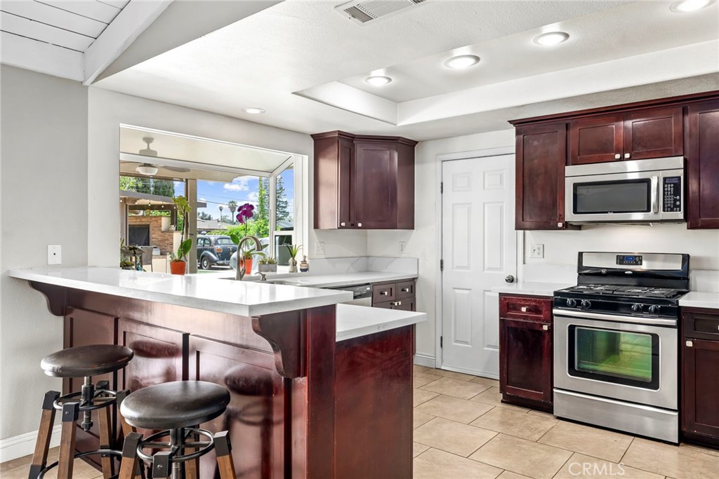 15590 Pomona Rincon Road