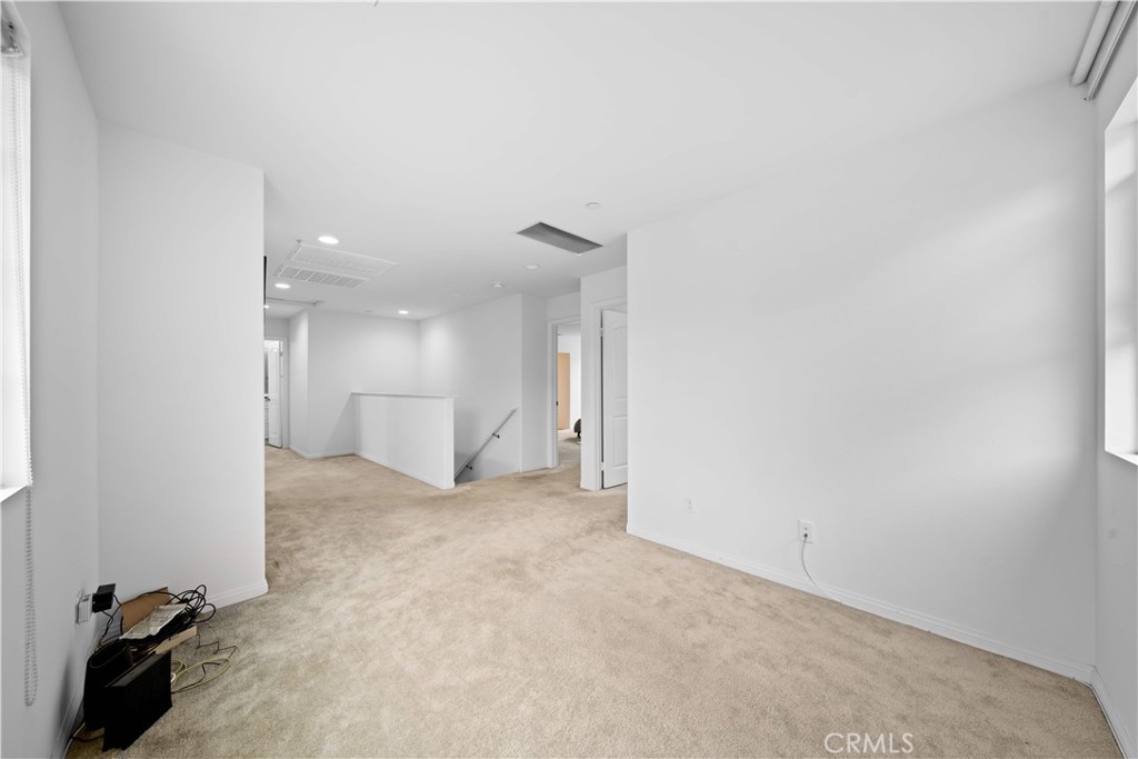 5874 silver oaks dr