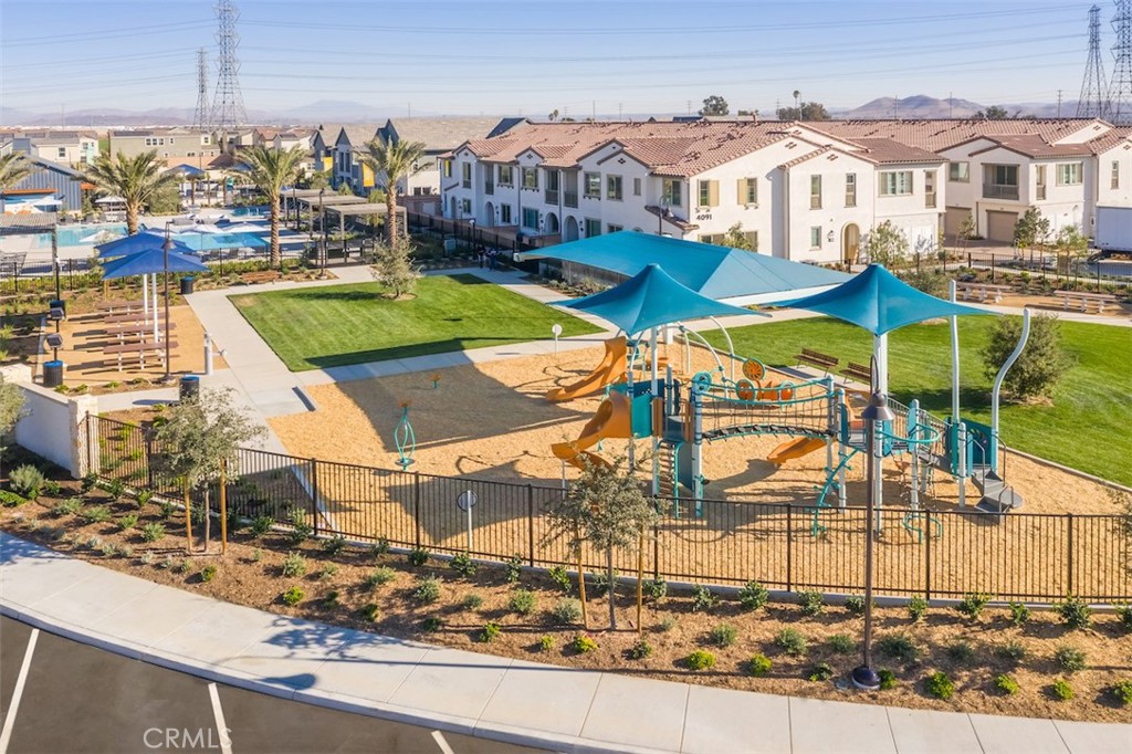 4110 S S. SUNFLOWER PASEO #202