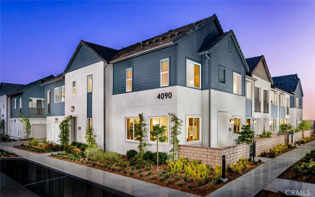 4110 S S. SUNFLOWER PASEO #202