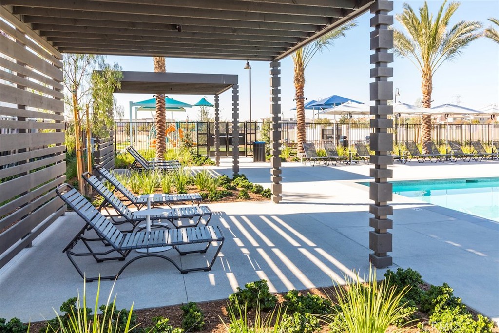 4110 S S. SUNFLOWER PASEO #202