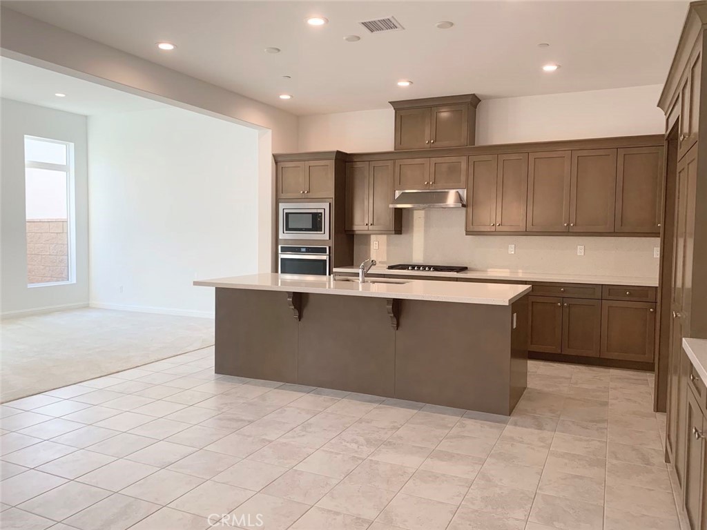 20816 Pinecone Circle