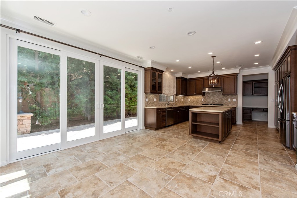 77 Medford