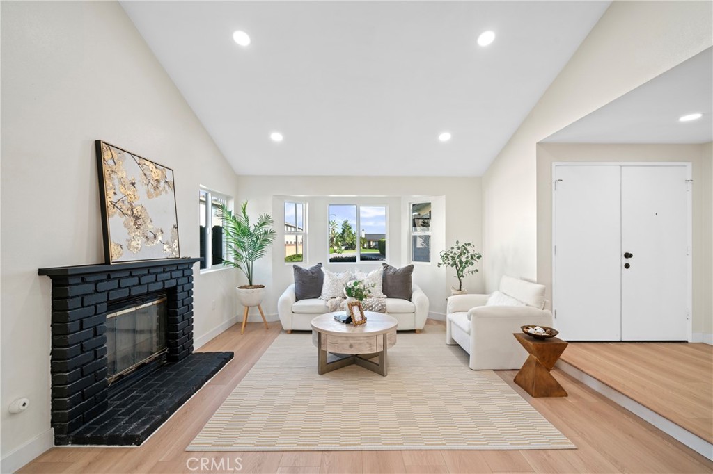 15604 Sharonhill Dr.