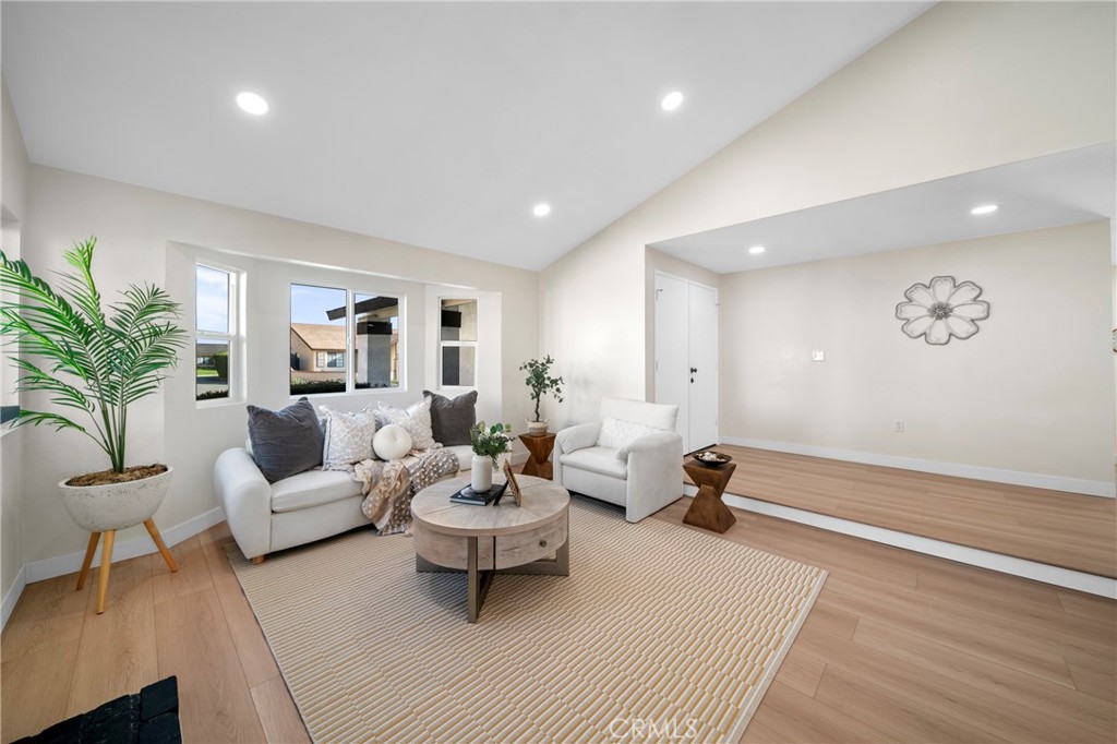 15604 Sharonhill Dr.