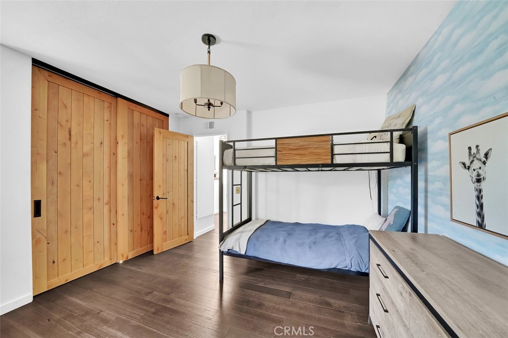 645 Springbrook N 21