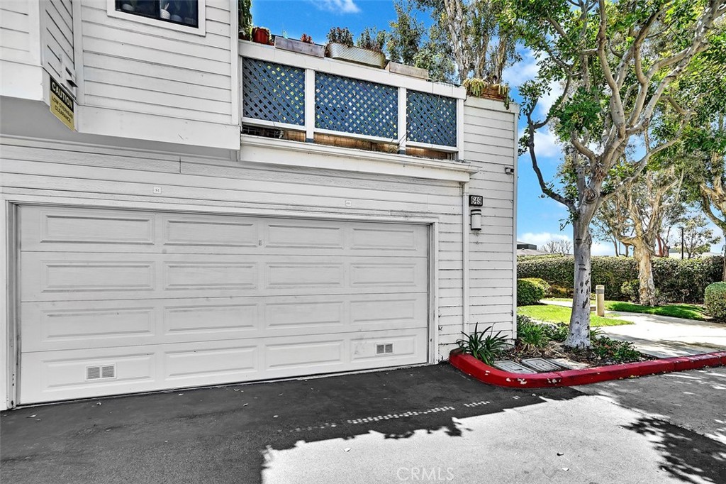 645 Springbrook N 21