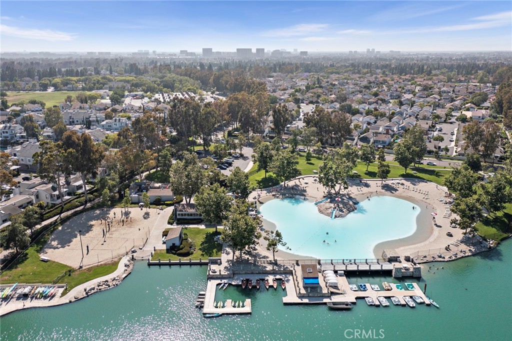 645 Springbrook N 21