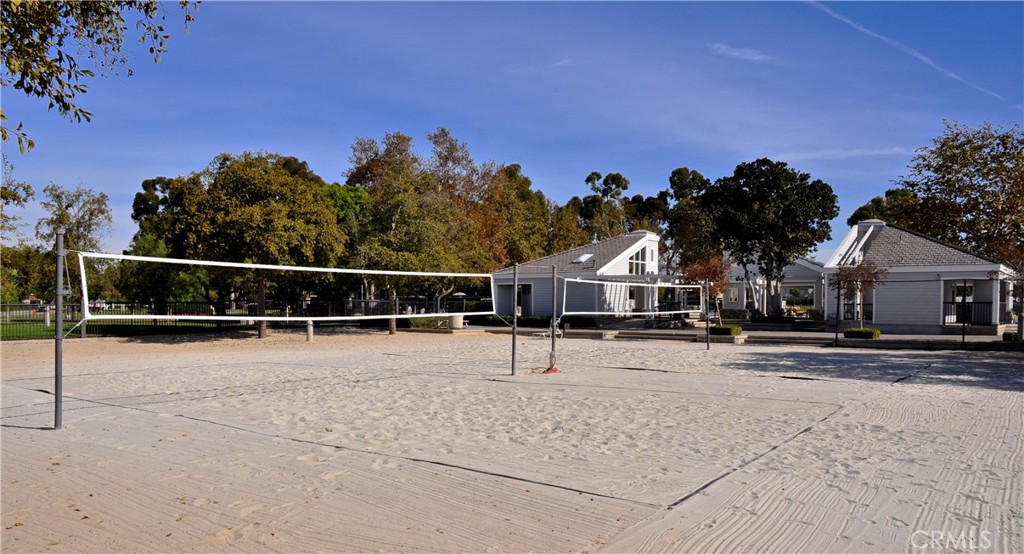 645 Springbrook N 21