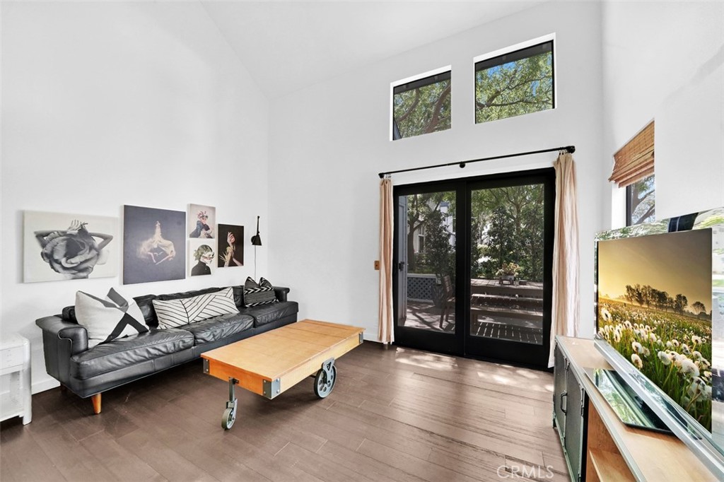 645 Springbrook N 21