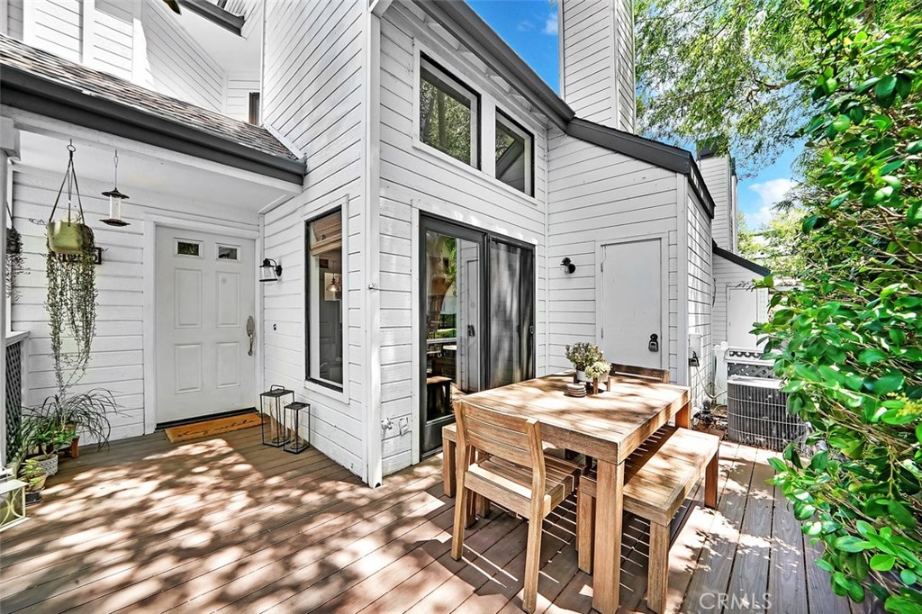 645 Springbrook N 21