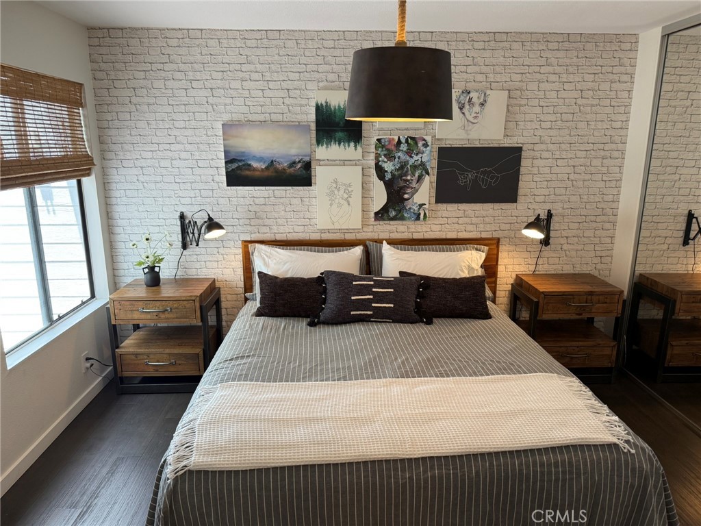 645 Springbrook N 21