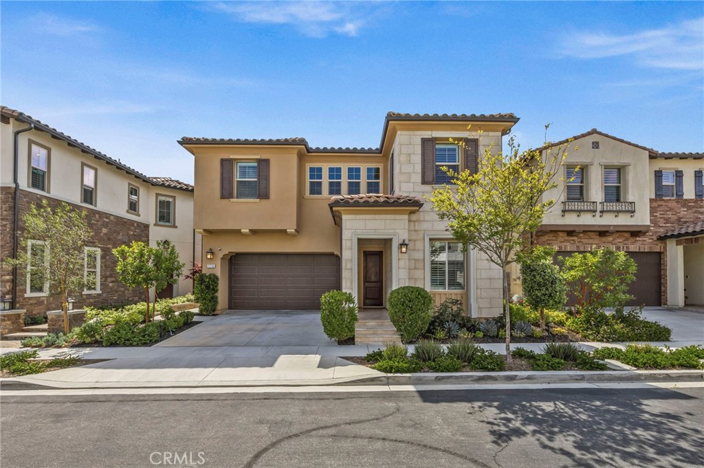 1776 Canyon Oaks Lane