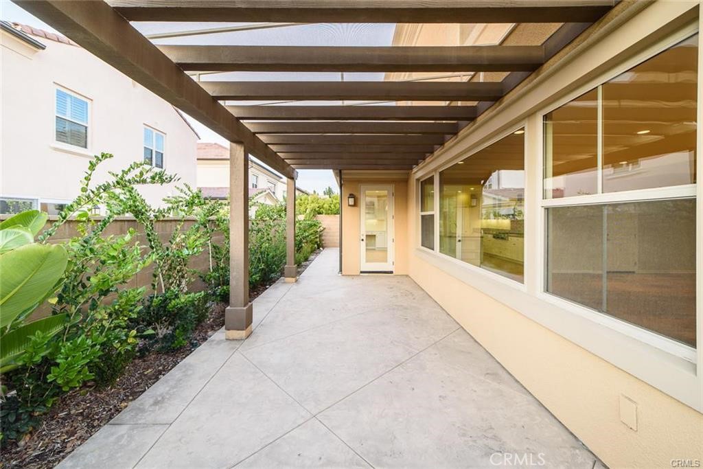 33 kingsbury