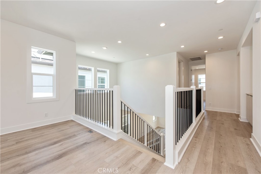 160 Orange Grove
