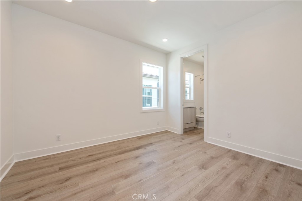 160 Orange Grove